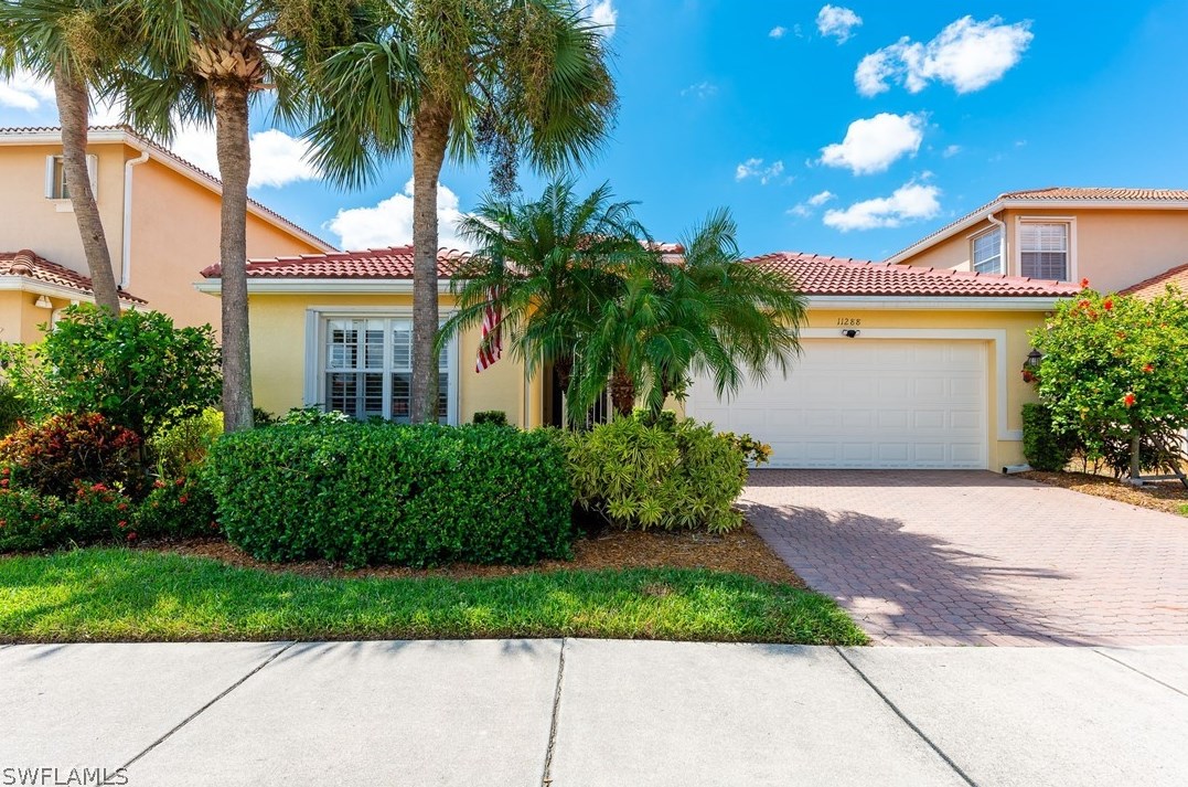 11288 Pond Cypress St, Fort Myers FL  33913-8820 exterior