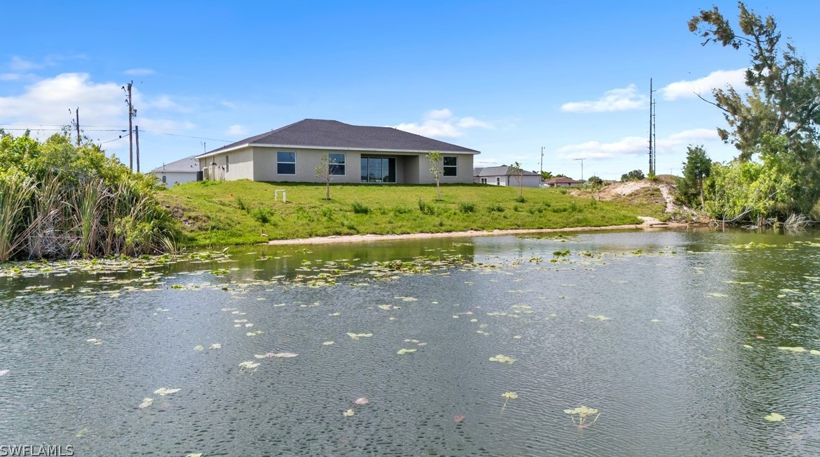 2311 Ne 5th Pl, Cape Coral, FL 33990