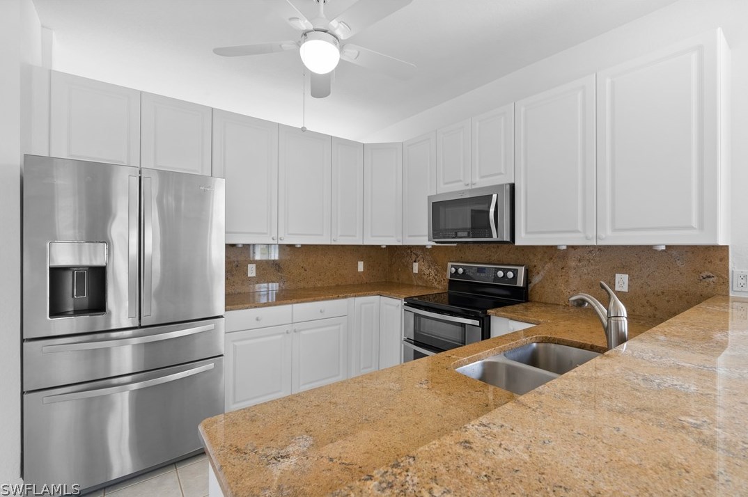 7935 Harmony Lake Ct, Fort Myers FL  33907-6806 exterior