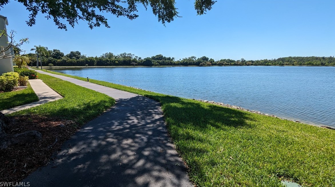 9930 Sailview Ct #1, Fort Myers, FL 33905