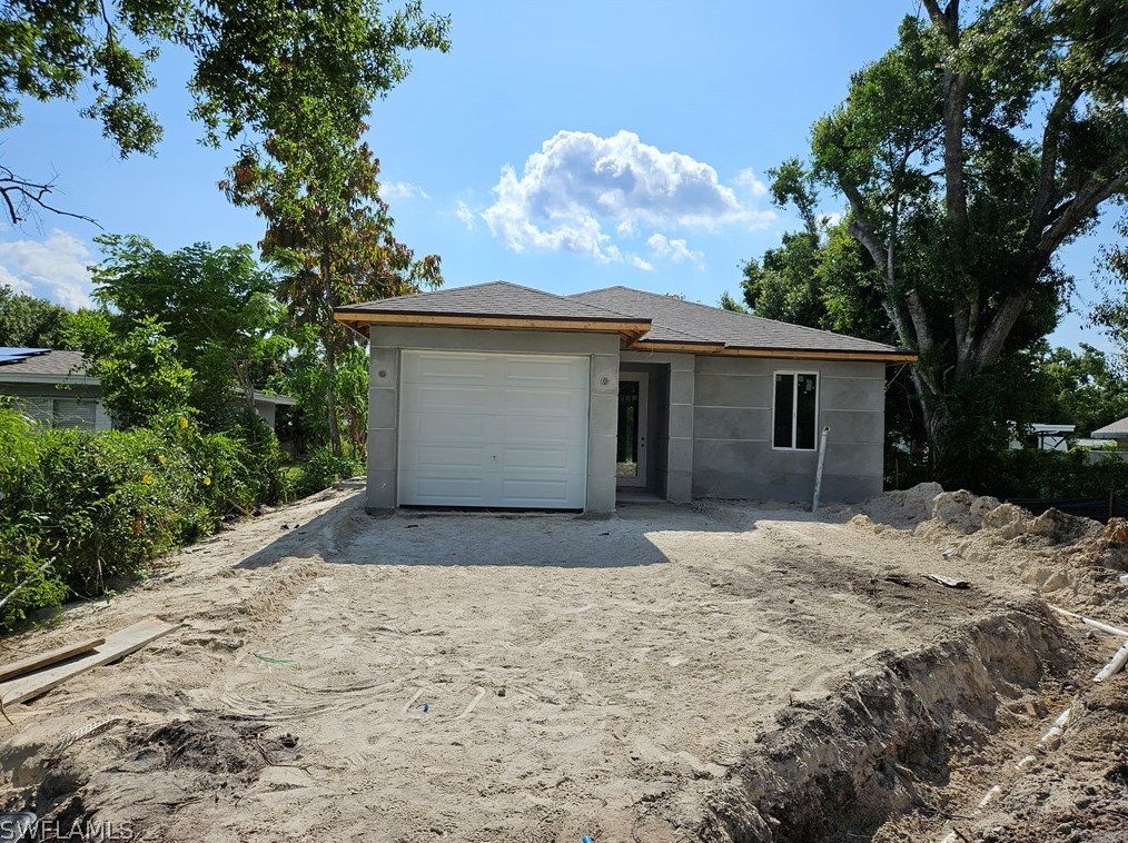 1118 Luray Ave, Fort Myers, FL 33916-1216