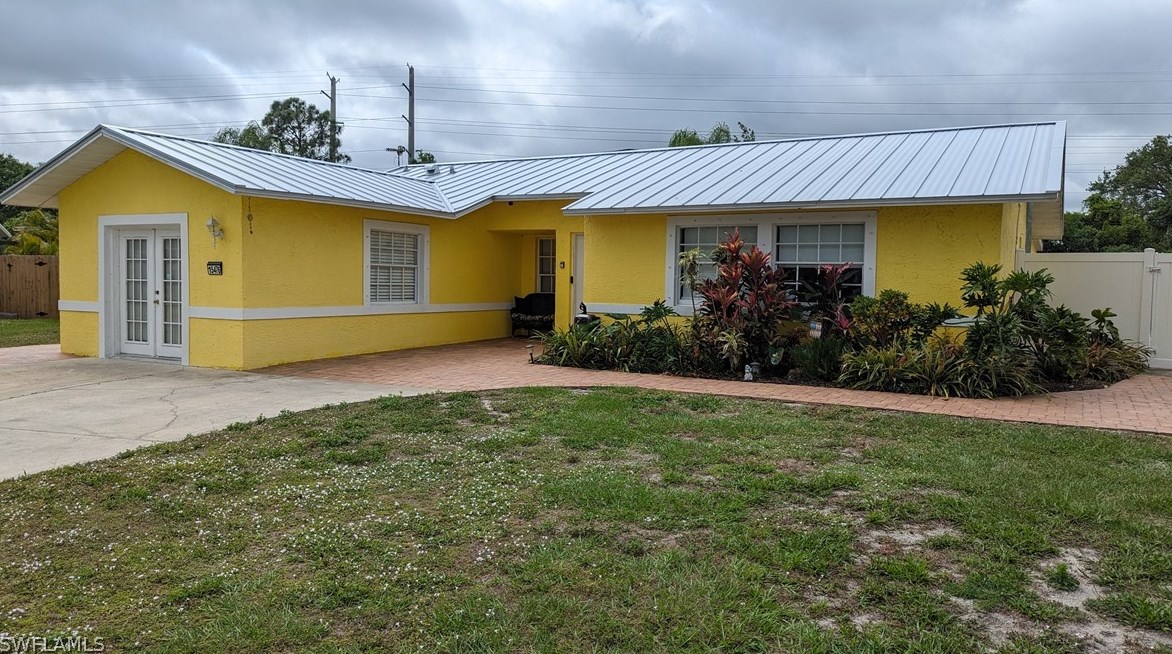 15476 Spring Line Ln, Fort Myers, FL 33905-2420