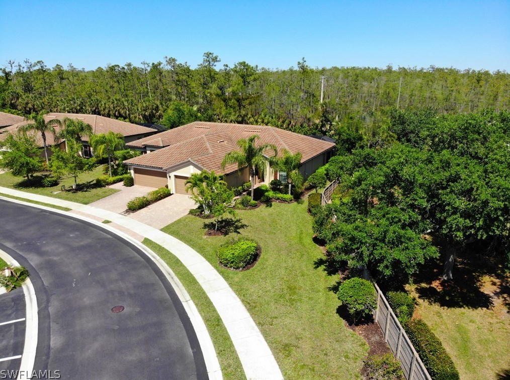9024 Triangle Palm Ln, Fort Myers, FL 33913-8403