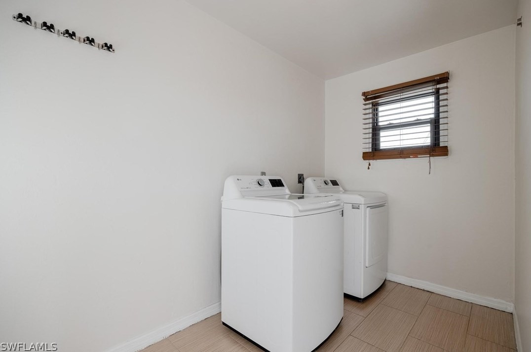 1307 Abbott Ave, Lehigh Acres FL exterior