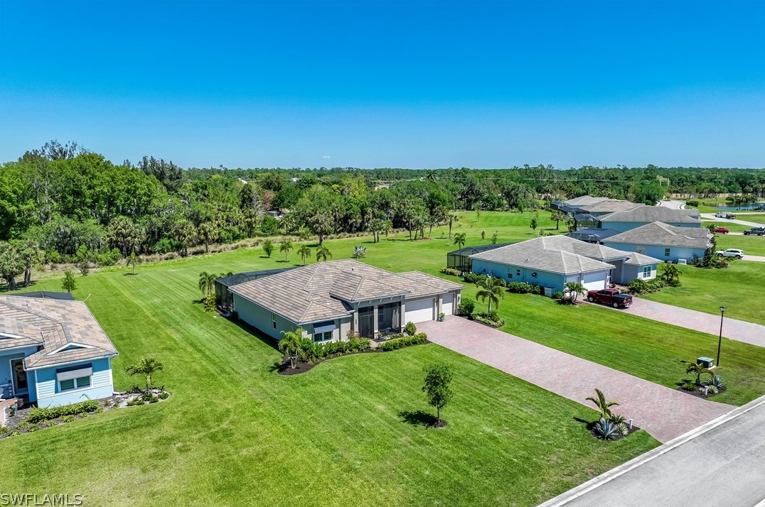 2121 Hickeys Creekside Dr, Alva, FL 33920