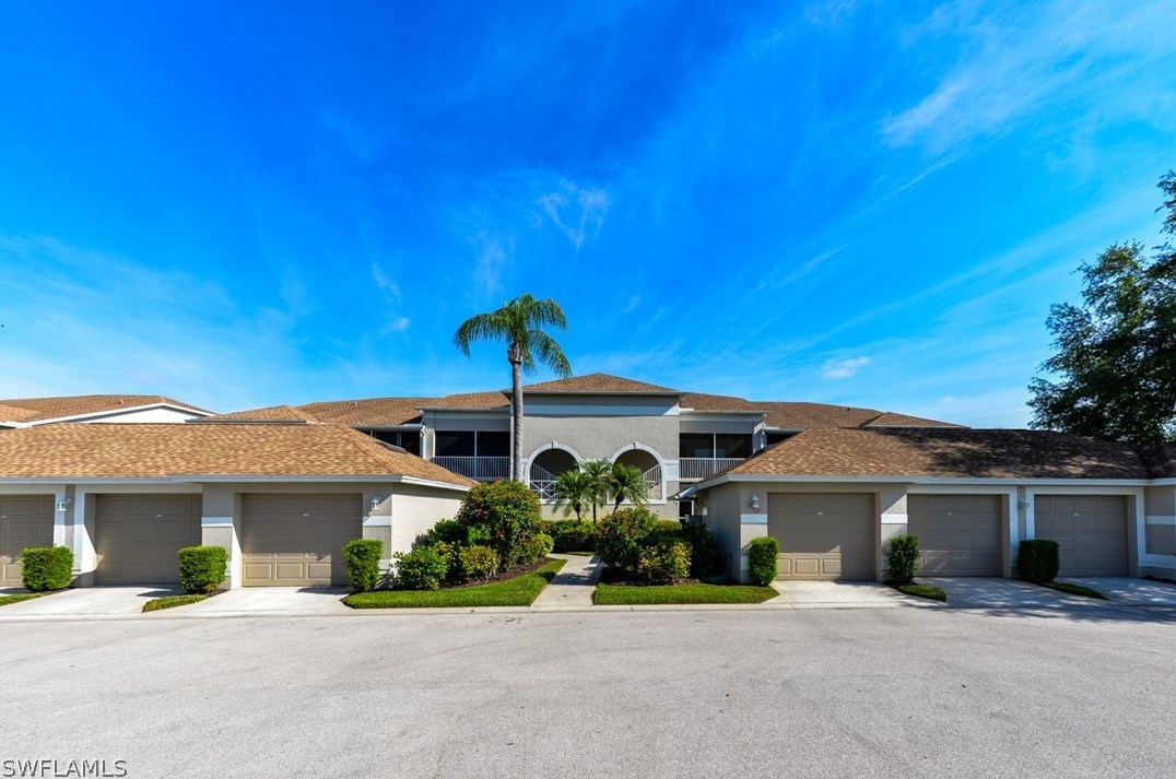 8107 Queen Palm Ln, Fort Myers, FL 33966-6424