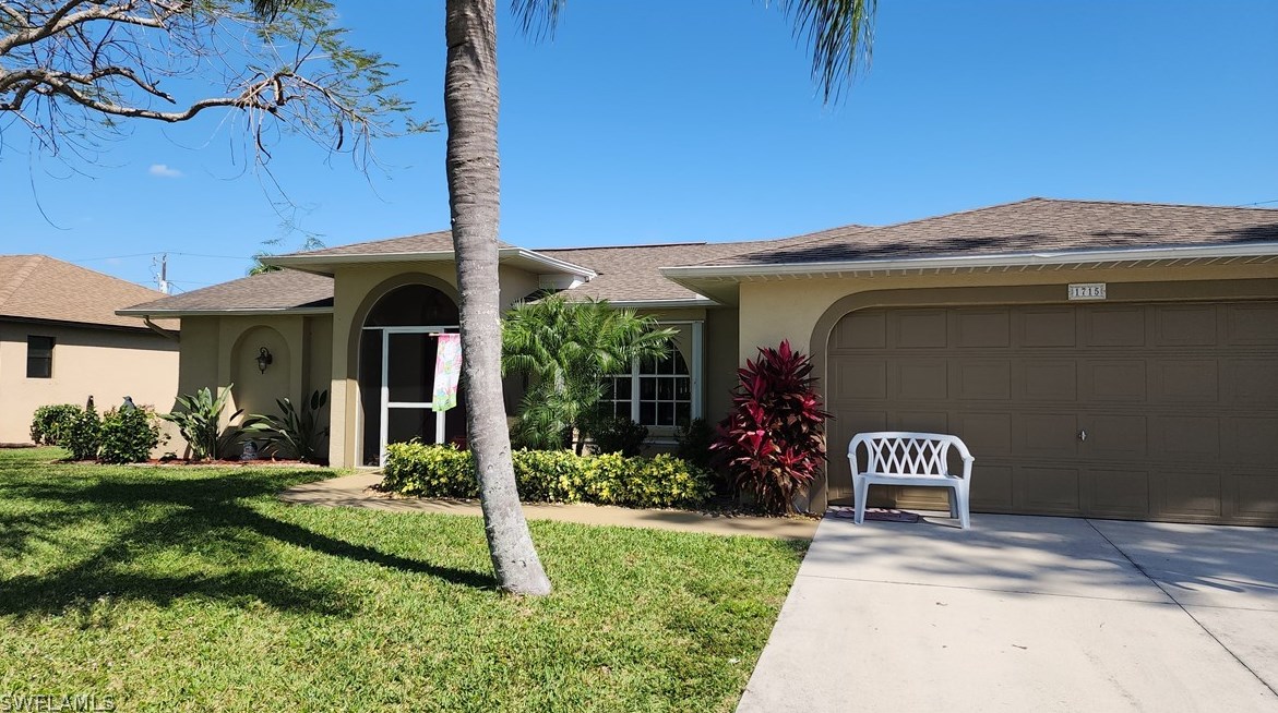 1715 20th Ln, Cape Coral, FL 33990-4117