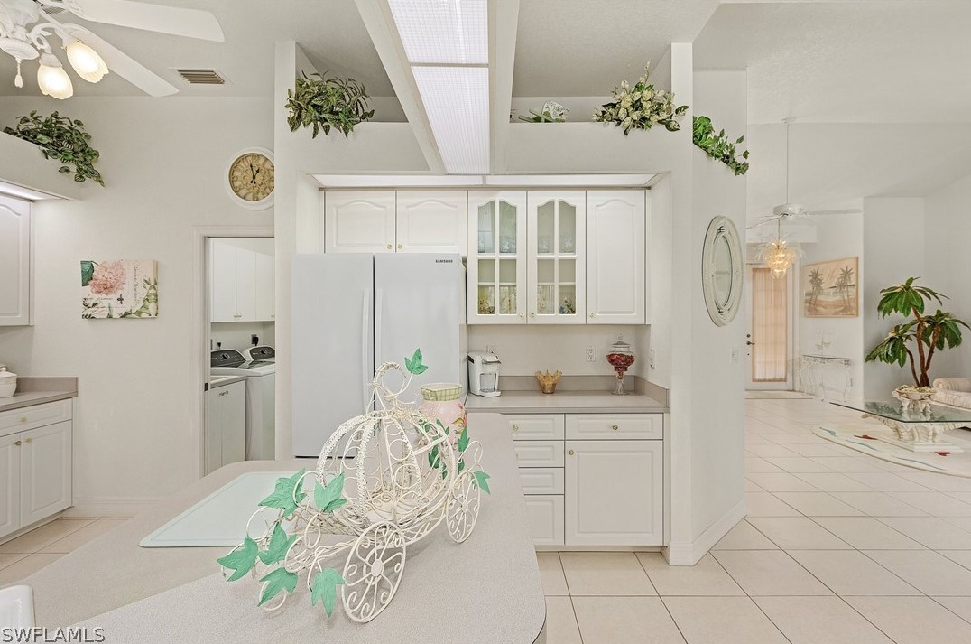 1401 52 Ln, Cape Coral FL  33914-7405 exterior