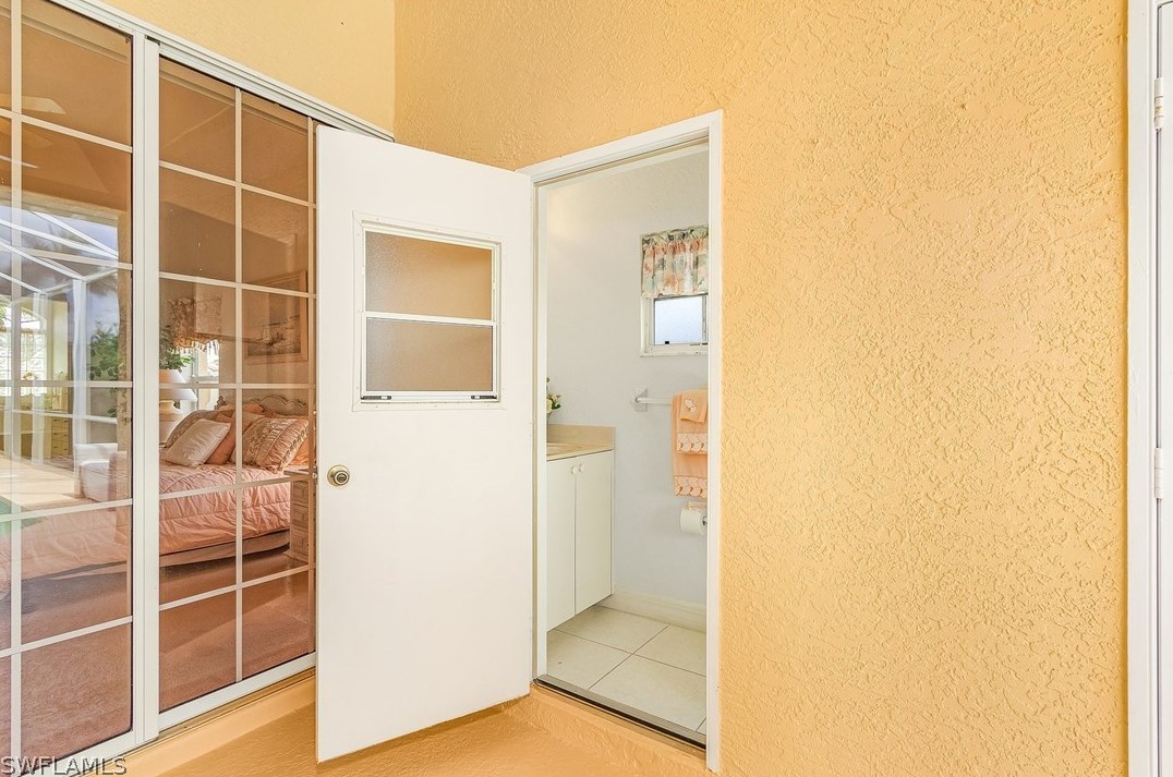 1401 52 Ln, Cape Coral FL  33914-7405 exterior