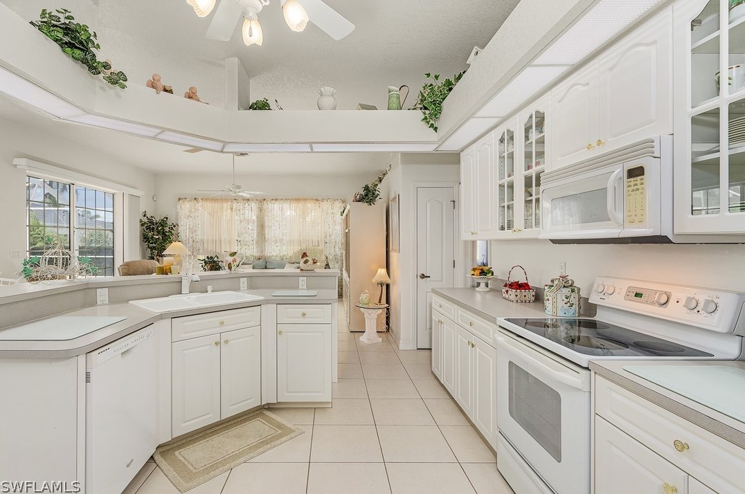 1401 52 Ln, Cape Coral FL  33914-7405 exterior