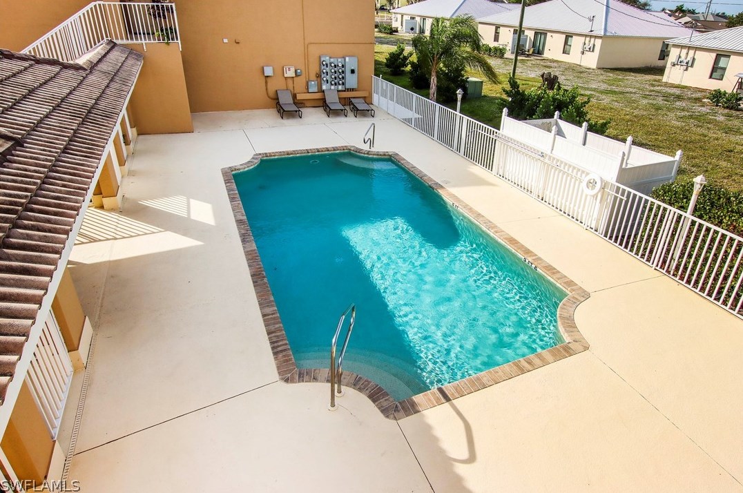 4520 Skyline Blvd #206, Cape Coral, FL 33914