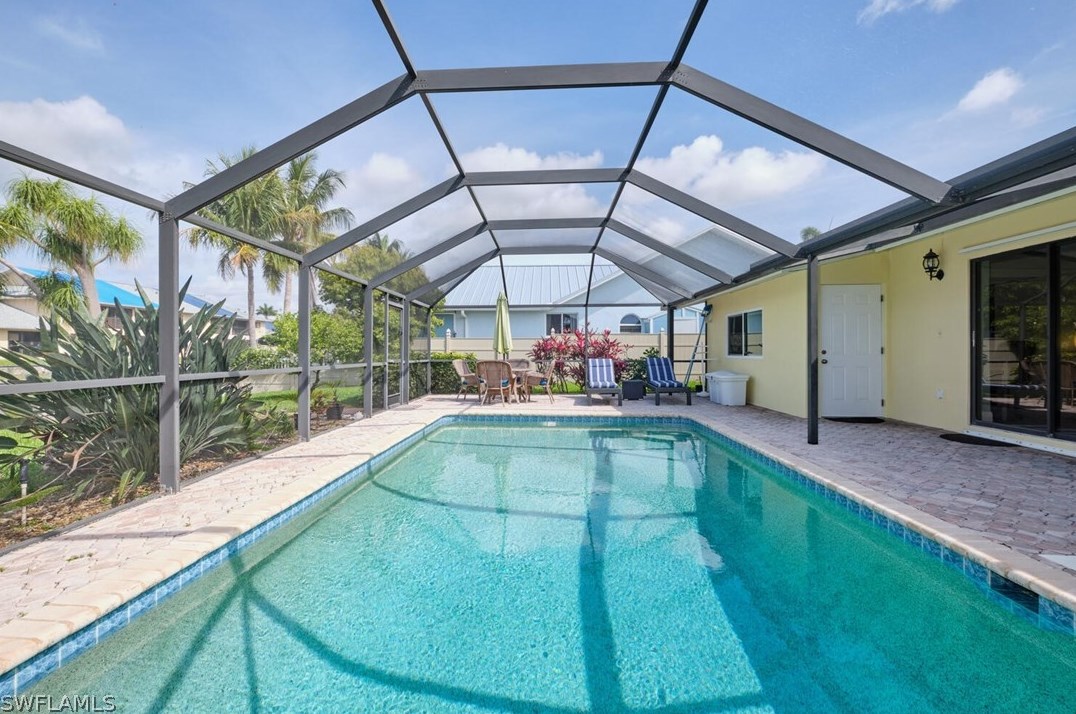 4814 Triton Ct, Cape Coral, FL 33904-9411