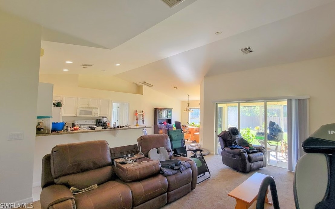 4553 Springview Cir, Labelle, FL 33935-5622