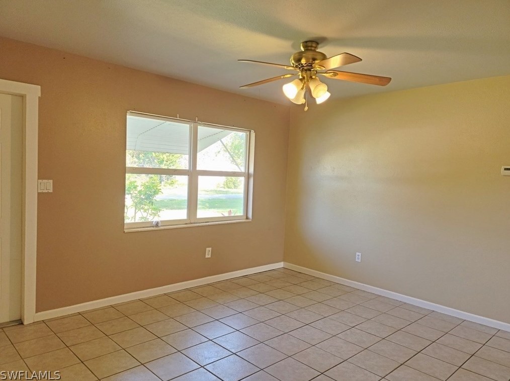 114 Florida Rd, Lehigh Acres, FL 33936-6136