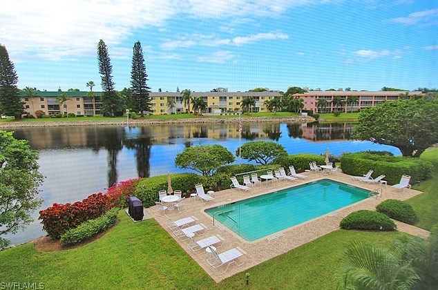 3055 Riviera Dr #303, Naples, FL 34103