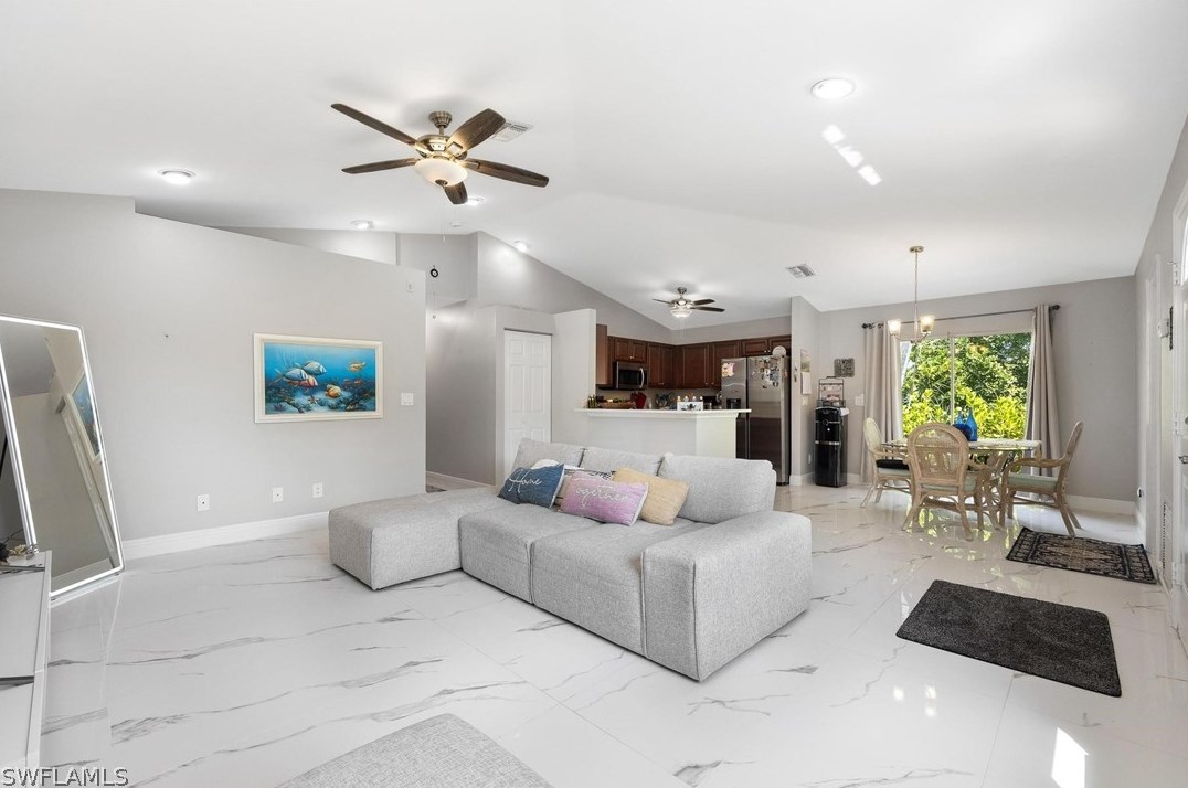 10017 Connecticut St, Bonita Springs FL  34135-4635 exterior