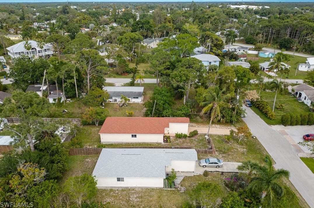 10017 Connecticut St, Bonita Springs FL  34135-4635 exterior