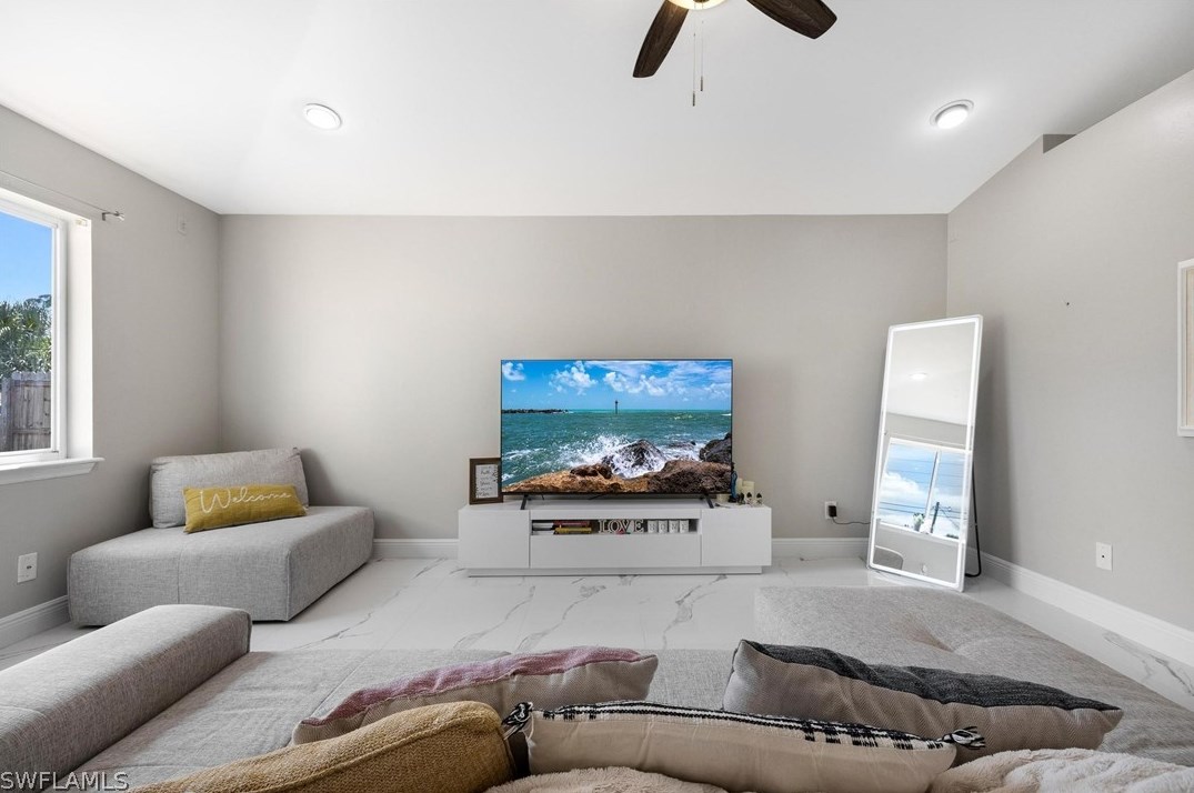 10017 Connecticut St, Bonita Springs FL  34135-4635 exterior