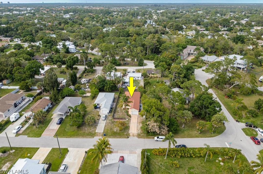 10017 Connecticut St, Bonita Springs FL  34135-4635 exterior