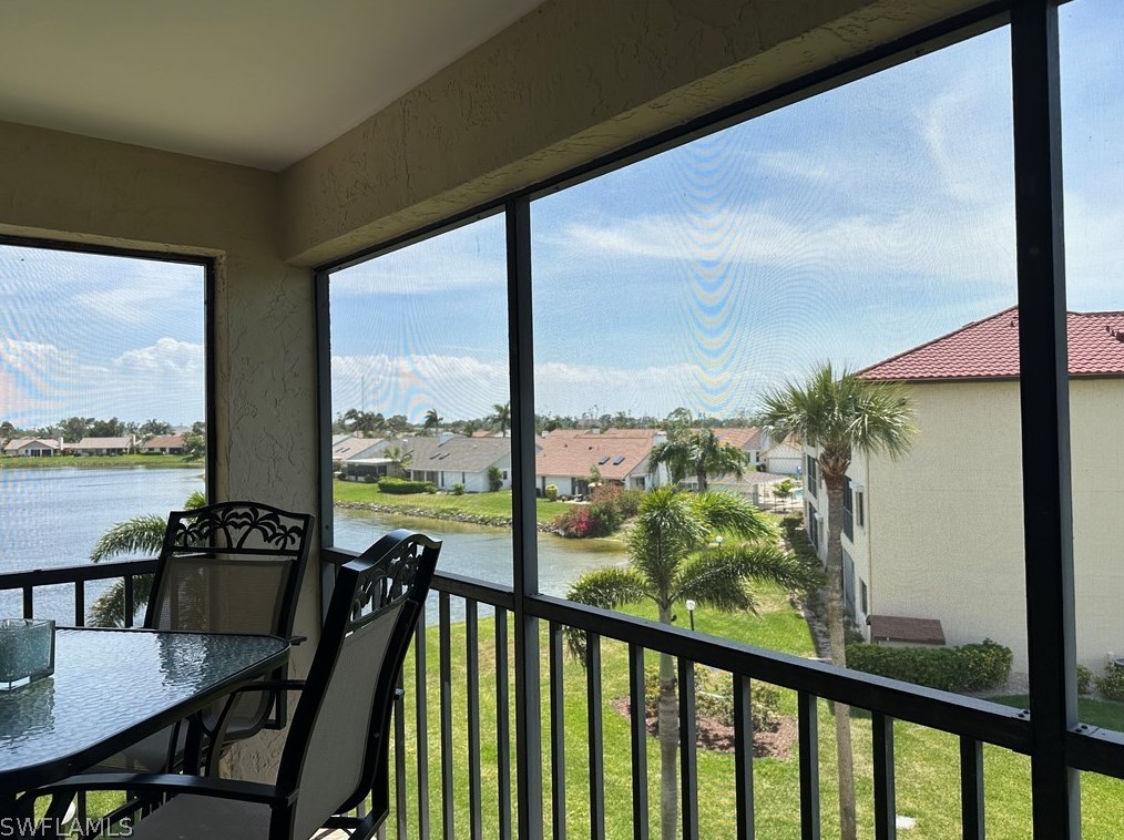 11110 Caravel Cir, Fort Myers FL  33908-3983 exterior