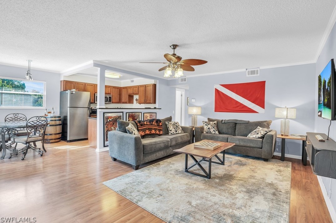 3225 Riverside Dr, Fort Myers, FL 33901-6733