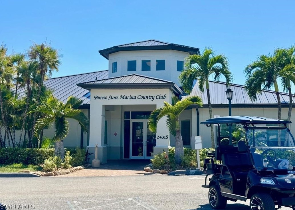 3267 Sugarloaf Key Rd, Punta Gorda FL 33955-4685 exterior