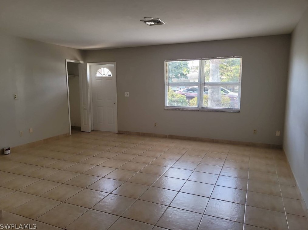 621 Se 13th Pl #c, Cape Coral, FL 33990