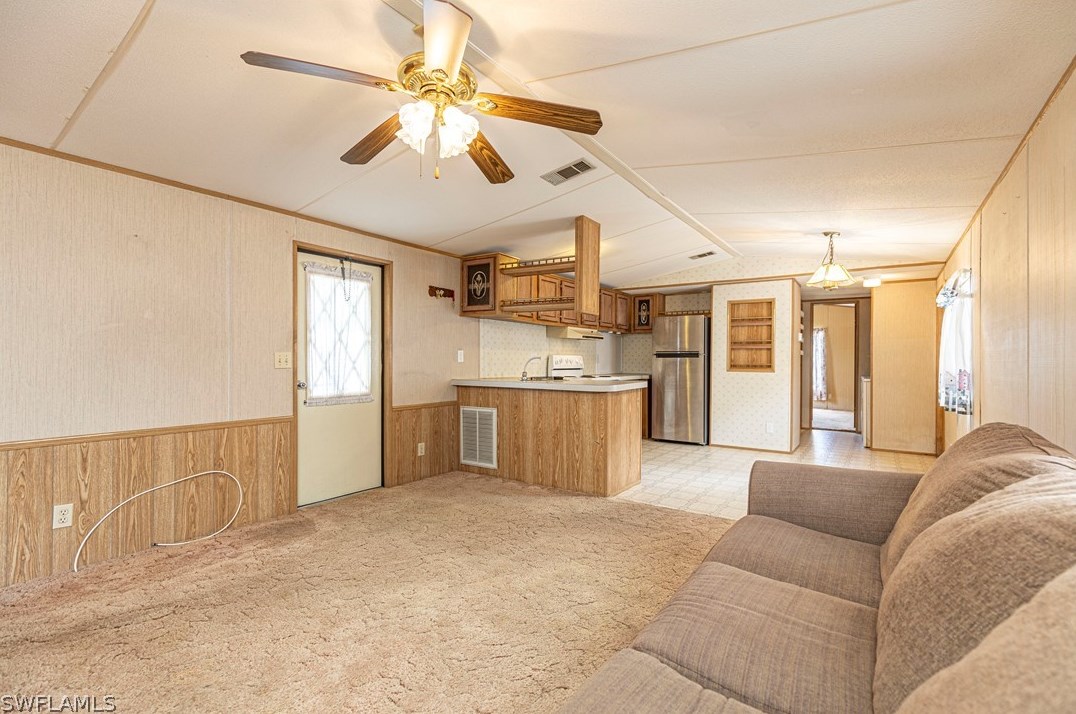 3406 Bayside Pkwy, Punta Gorda FL 33982-1573 exterior