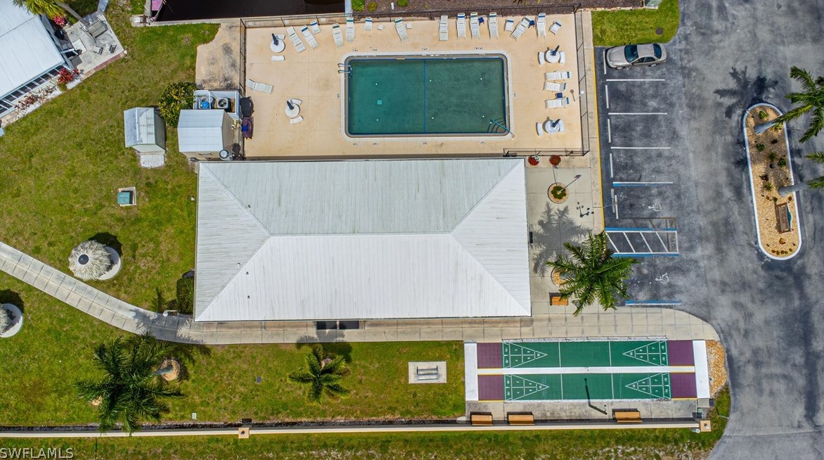 3406 Bayside Pkwy, Punta Gorda FL 33982-1573 exterior