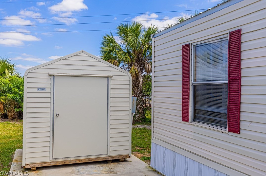 3406 Bayside Pkwy, Punta Gorda FL 33982-1573 exterior