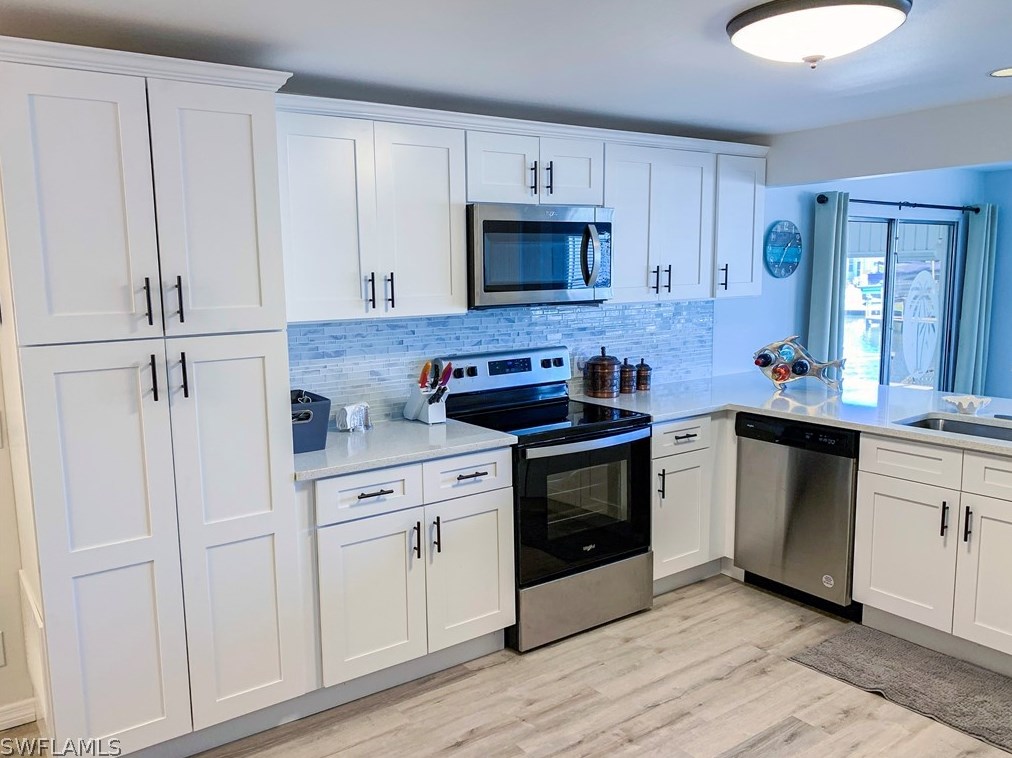 17585 Stevens Blvd, Fort Myers Beach FL  33931-7156 exterior