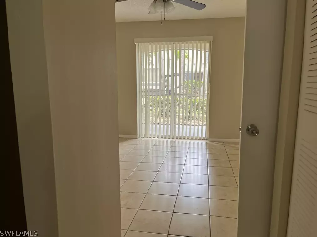 3405 Winkler Ave, Fort Myers FL  33916-8405 exterior