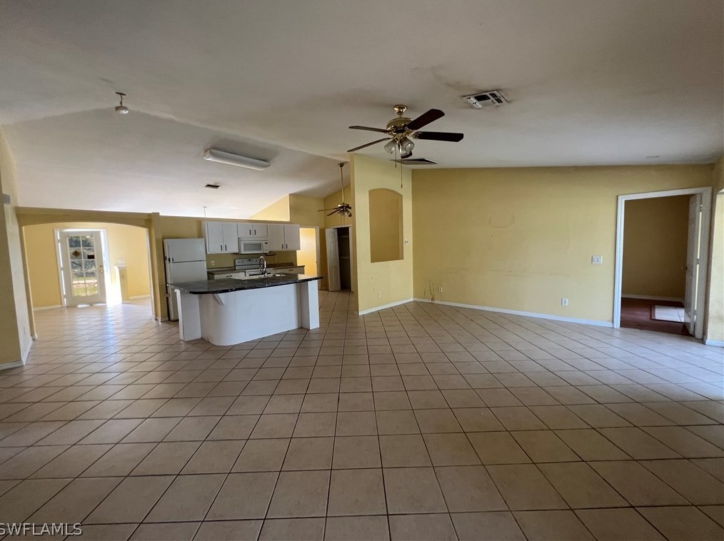 4846 Golfview Blvd, Lehigh Acres, FL 33973-6021