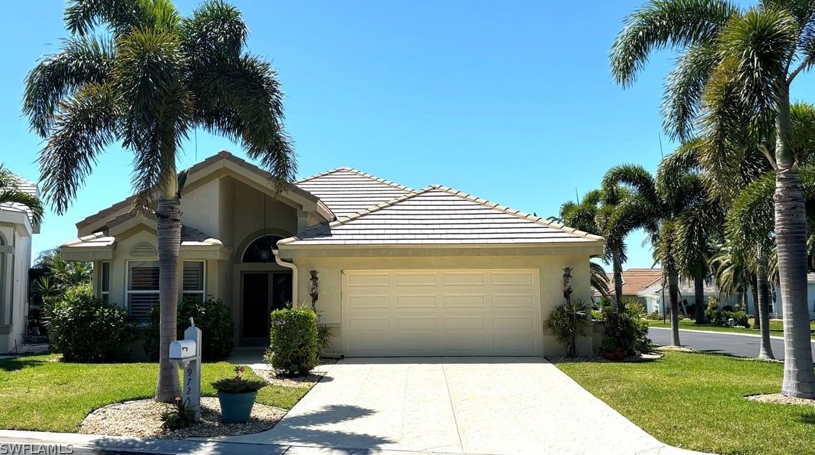 9725 Keel Ct, Fort Myers, FL 33919