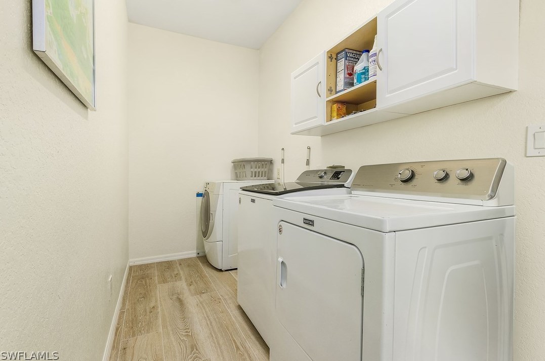 4006 25 Pl, Cape Coral FL  33914-5470 exterior