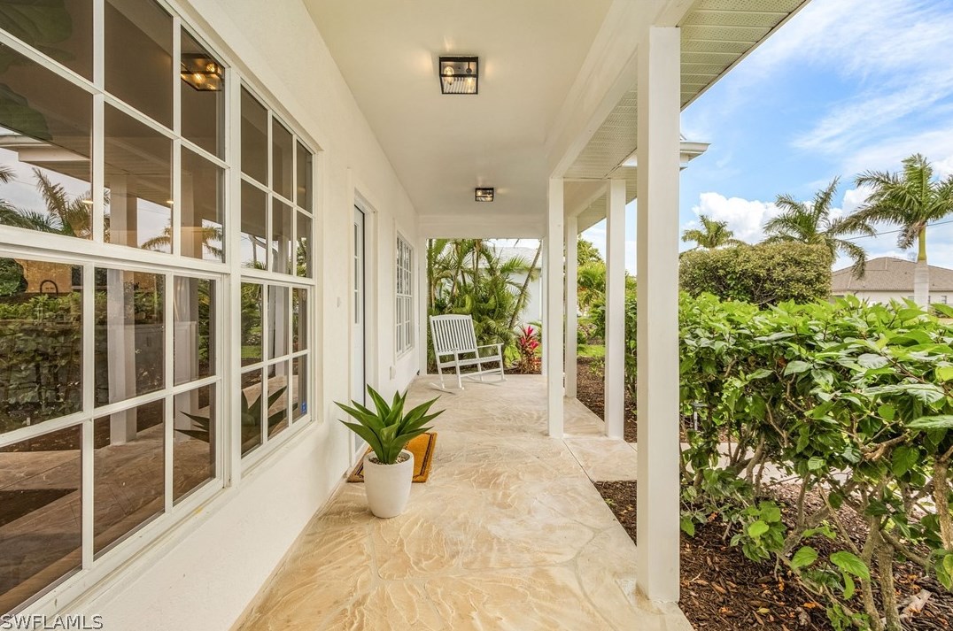 4006 25 Pl, Cape Coral FL  33914-5470 exterior