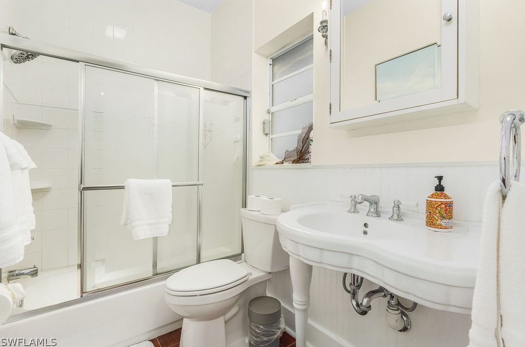 4006 25 Pl, Cape Coral FL  33914-5470 exterior