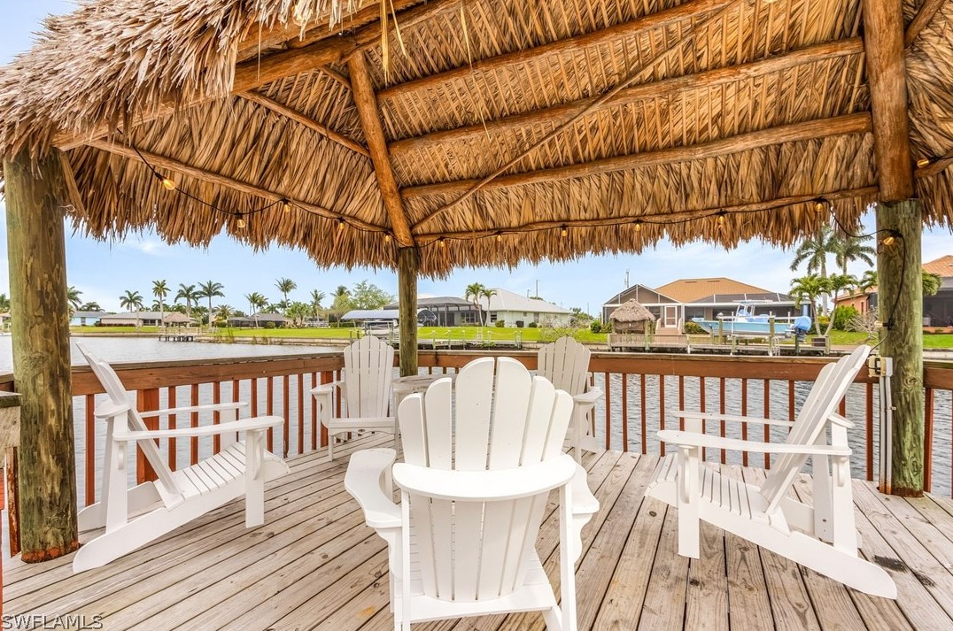 4006 25 Pl, Cape Coral FL  33914-5470 exterior