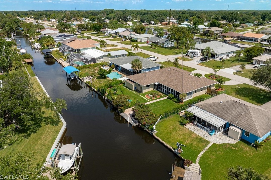 13460 Marquette Blvd, Fort Myers, FL 33905-1832