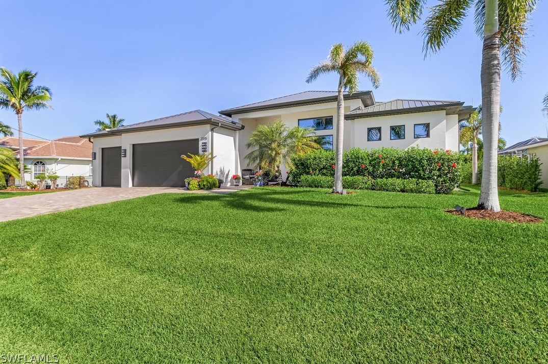 2015 29th Ln, Cape Coral, FL 33904-3011