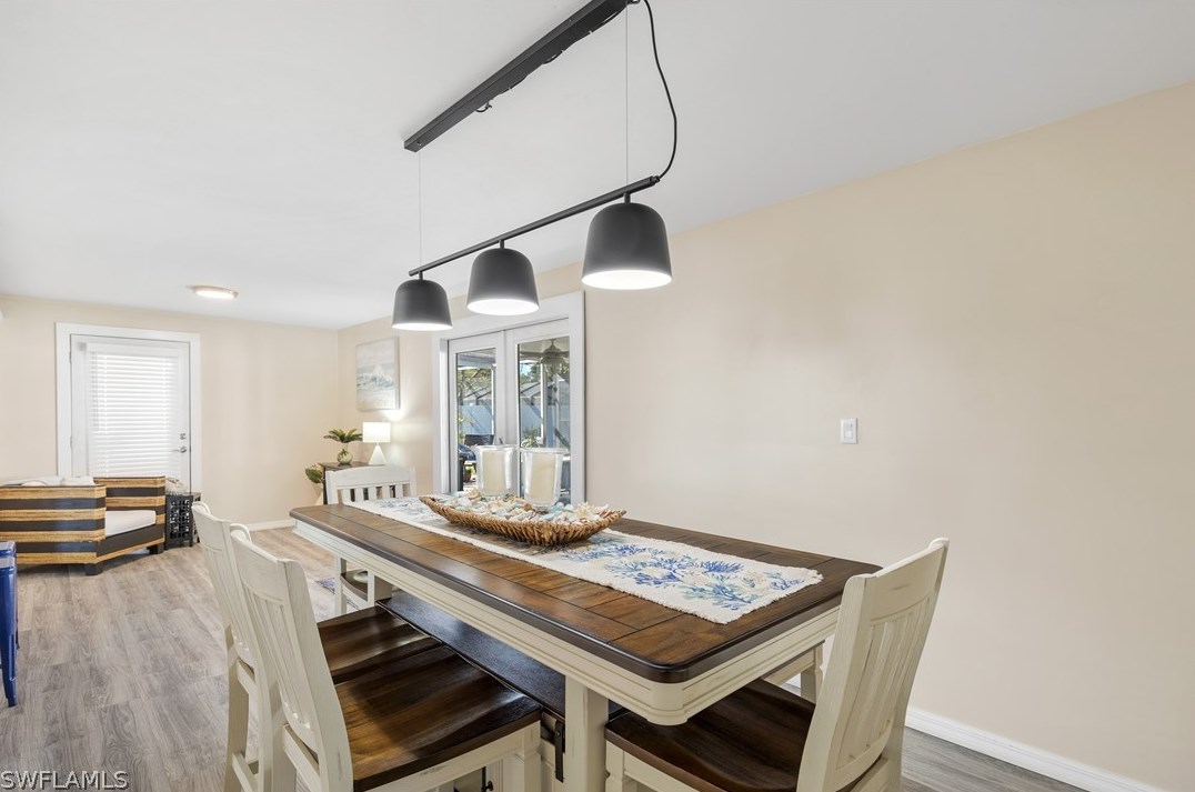 804 Entrada Dr, Fort Myers FL  33919-3212 exterior