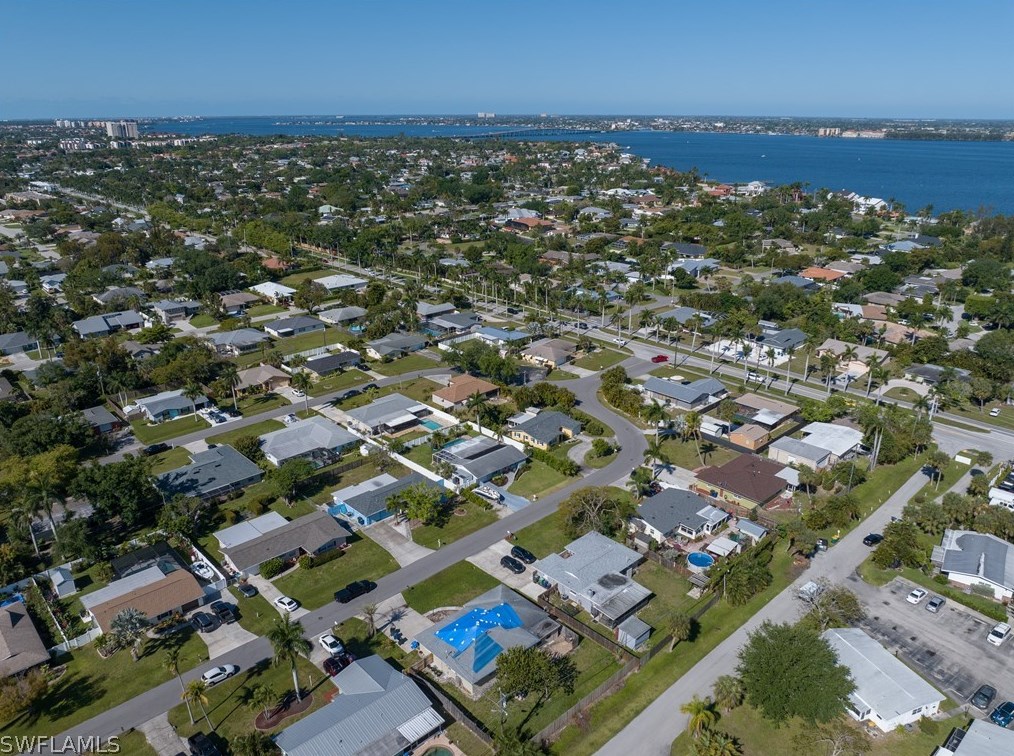 804 Entrada Dr, Fort Myers FL  33919-3212 exterior