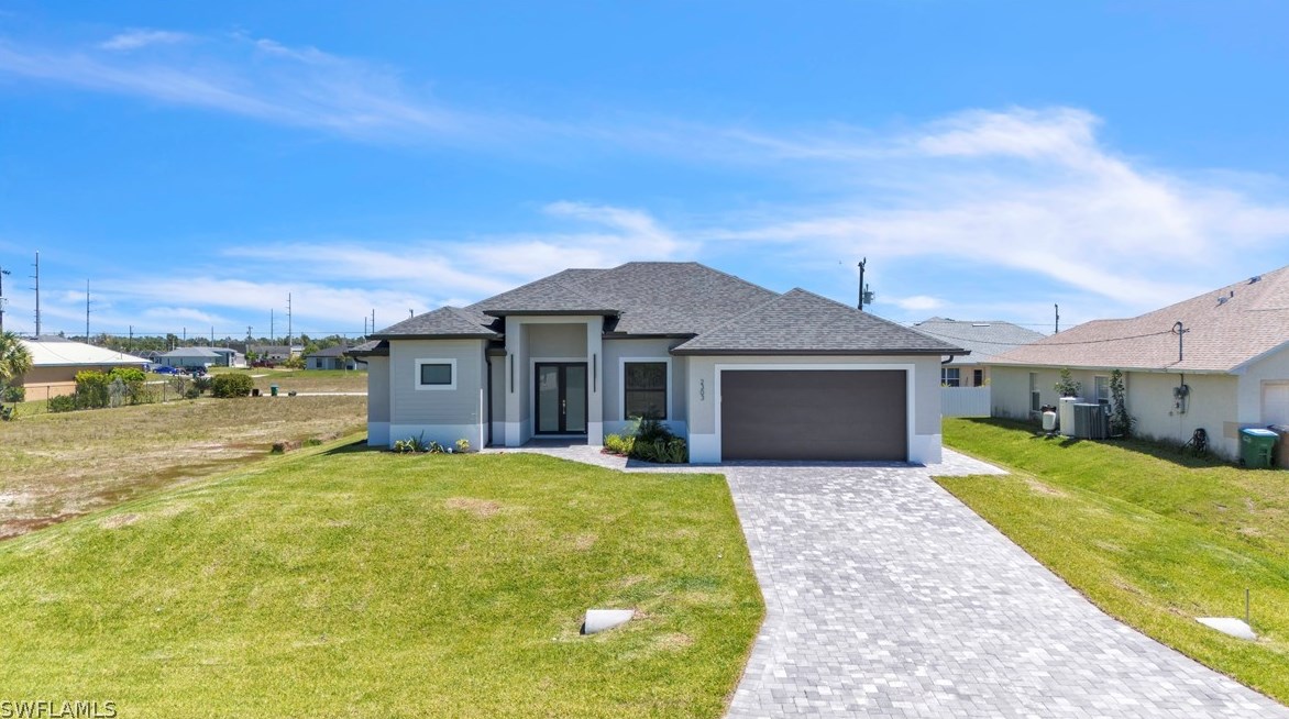 2303 Ne 6th Ave, Cape Coral, FL 33909