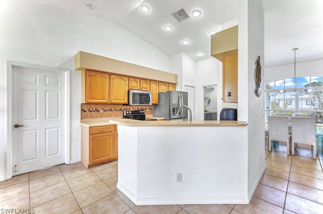 4113 20th St, Lehigh Acres FL  33976-3210 exterior