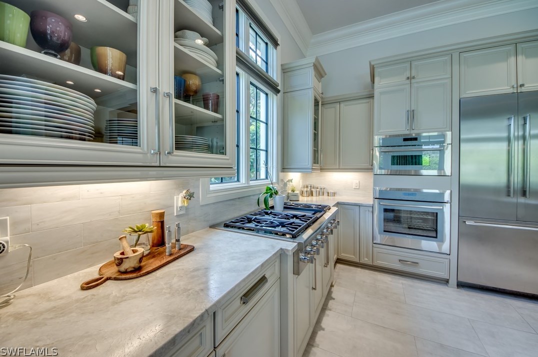 15710 Villoresi Way, Naples FL  34110-2714 exterior