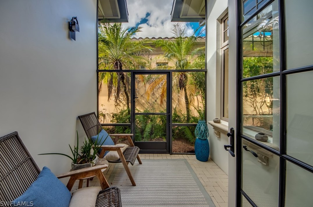 15710 Villoresi Way, Naples FL  34110-2714 exterior