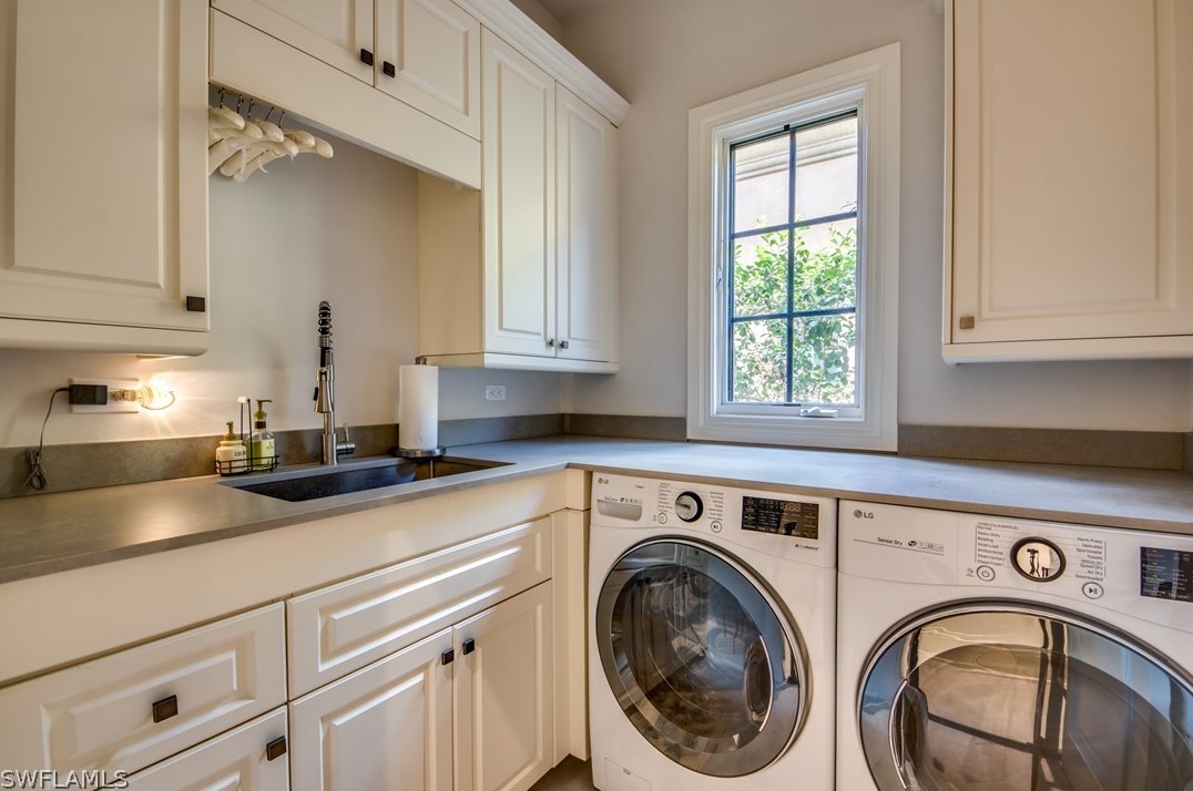 15710 Villoresi Way, Naples FL  34110-2714 exterior