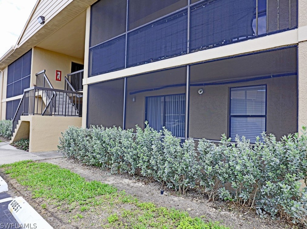 5329 Summerlin Rd, Fort Myers, FL 33919-7695