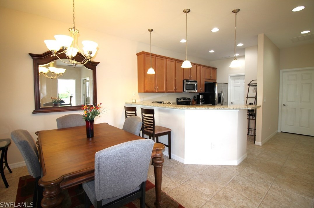 20564 Chestnut Ridge Dr, Fort Myers, FL 33917