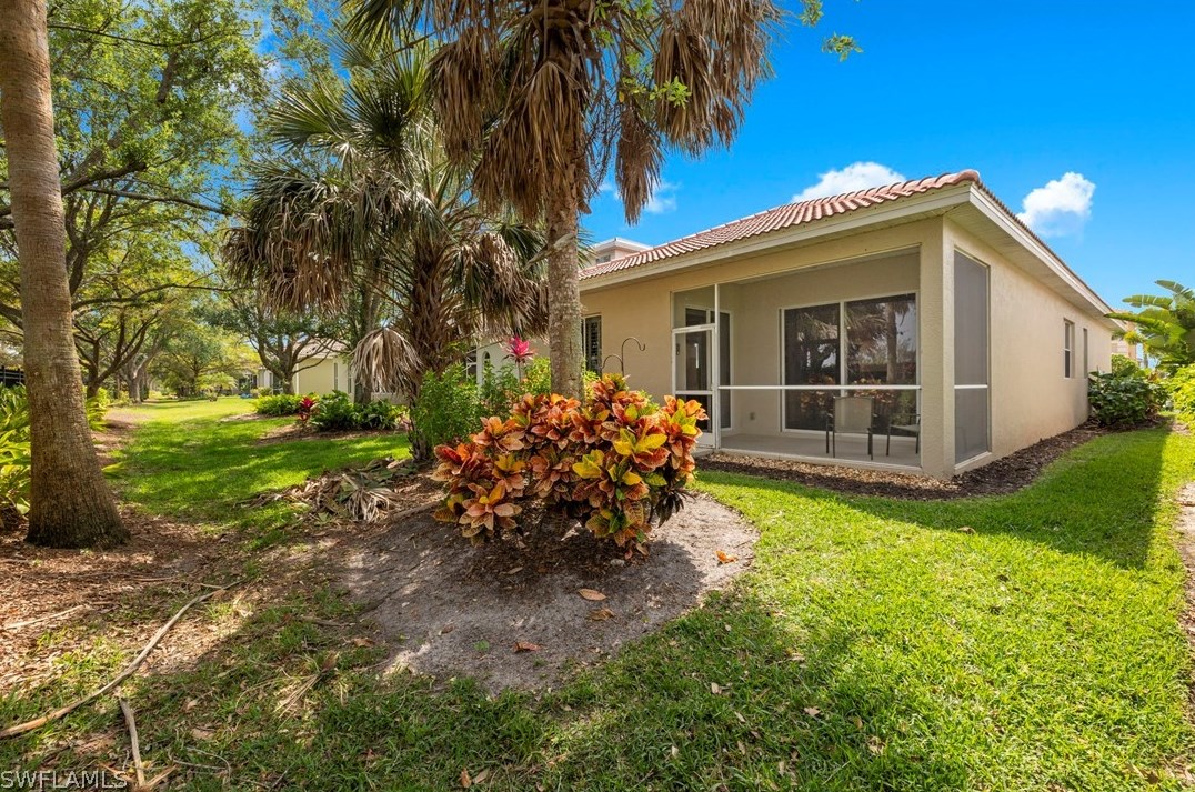 8869 Spring Mountain Way, Fort Myers, FL 33908-9678